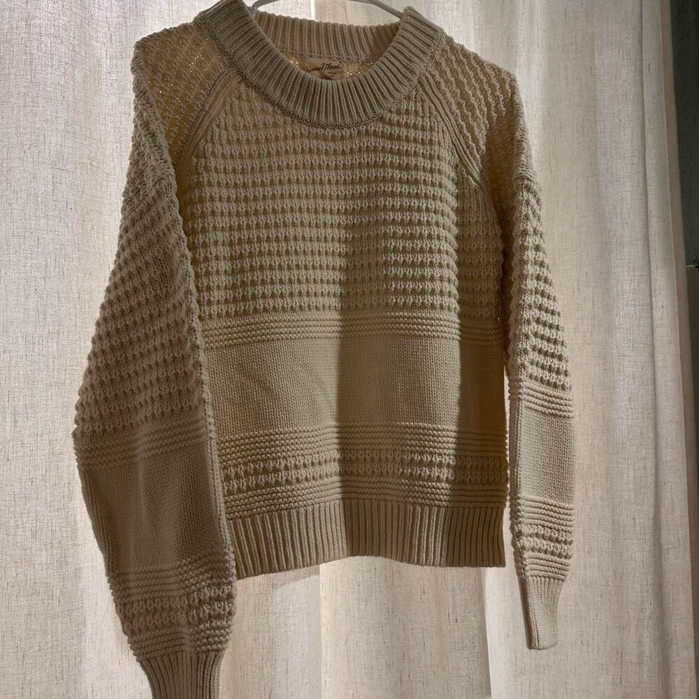 Universal-thread Women's Cream and Tan Jumper - Picture 2 of 7